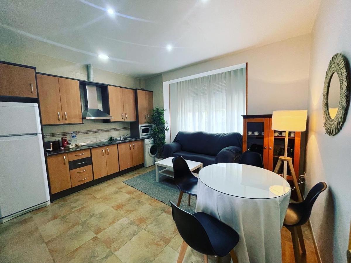 Apartamentos Pondos Linares  Kültér fotó