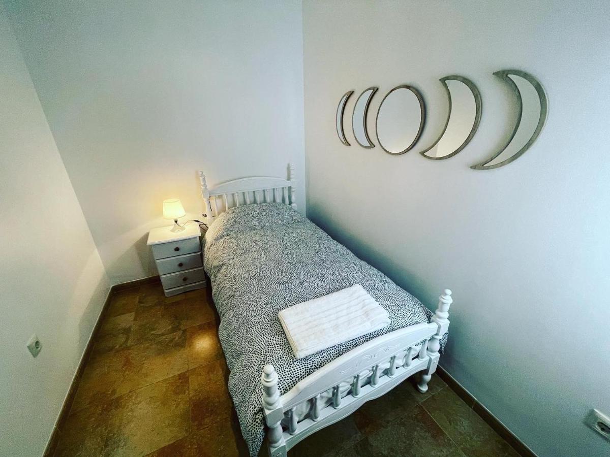 Apartamentos Colon Pondos Linares (Jaen) Kültér fotó